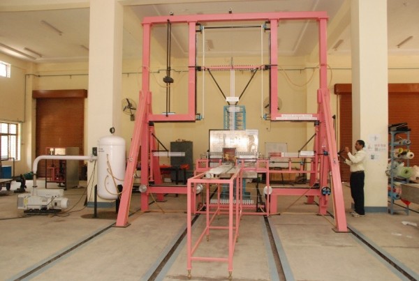 Dual plane shedding based 3D weaving loom
